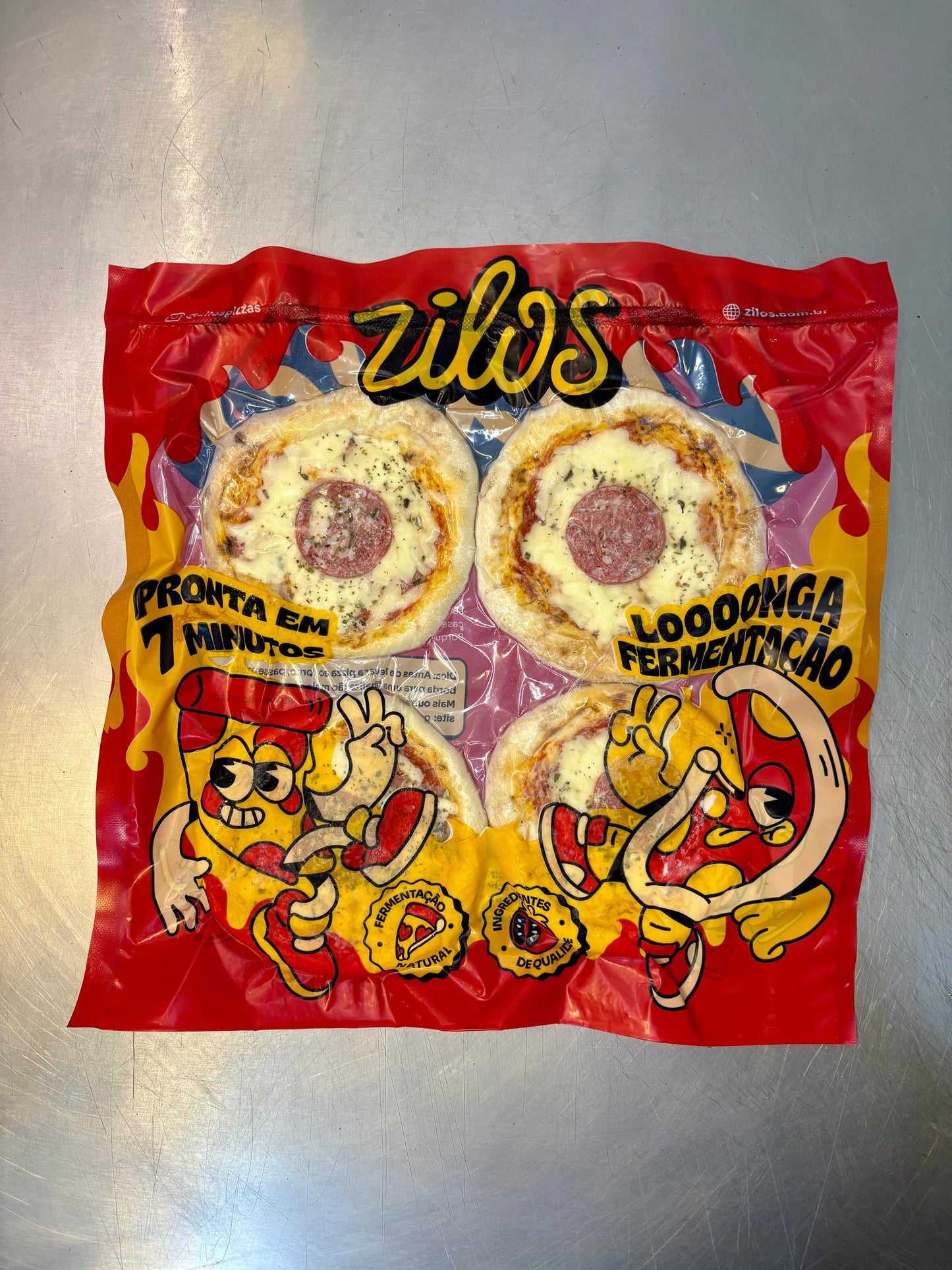 4 Minis de Calabresa